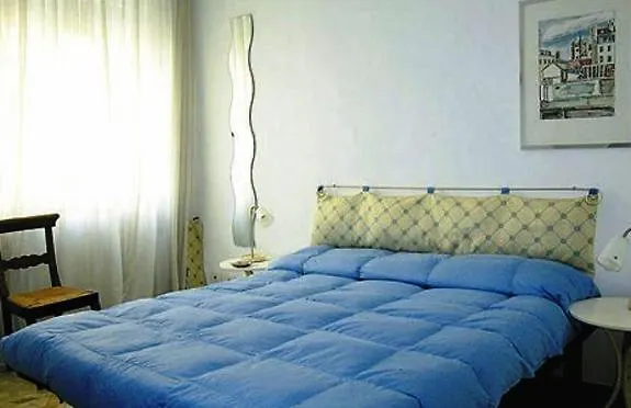 A Via Alessandro Torlonia Bed & Breakfast Rome