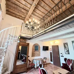 Bed & Breakfast L'ora Delle Streghe Centralissimo Italia