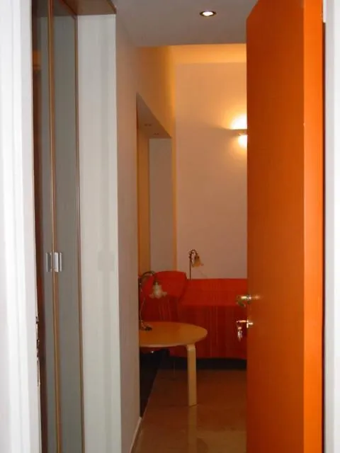 A Via Alessandro Torlonia Bed and Breakfast Roma 0*,